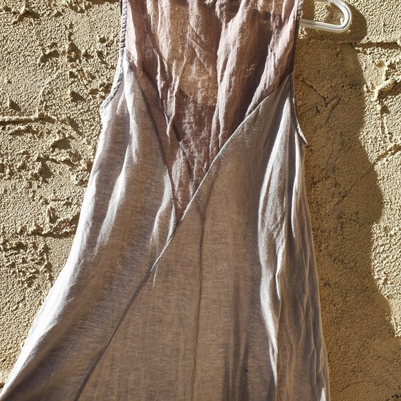 Silence and Noise Sheer Grey V Tank - Picture 2 of 4